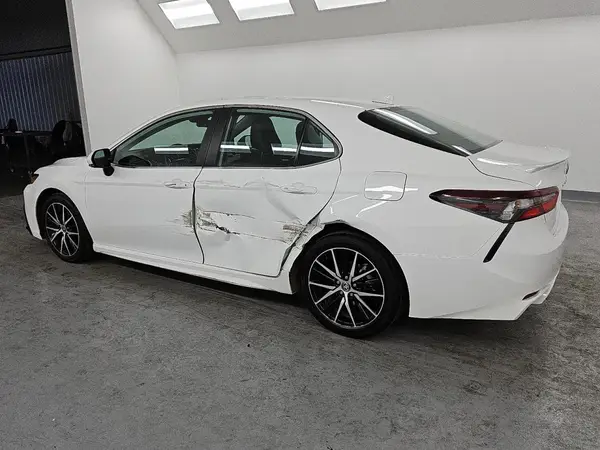 4T1G11BK7RU108116 2024 TOYOTA CAMRY - Image 2