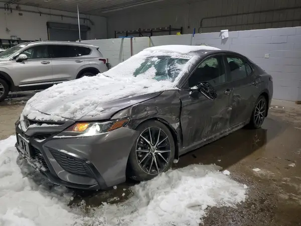 4T1G11BK7RU118578 2024 TOYOTA CAMRY - Image 1