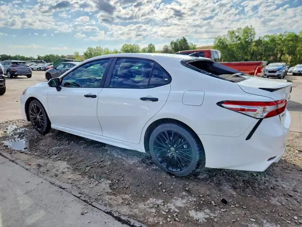 4T1G11BK8LU002782 2020 TOYOTA CAMRY - Image 2