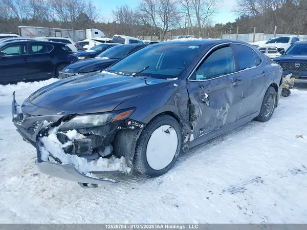 4T1G11BK8MU037825 2021 TOYOTA CAMRY - Image 2