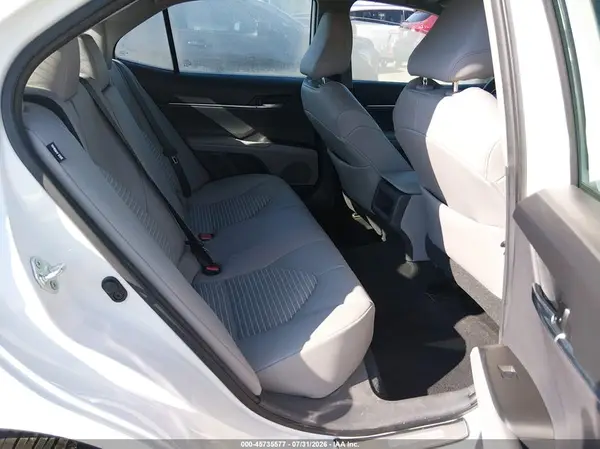 4T1G11BK8MU040076 2021 TOYOTA CAMRY - Image 8