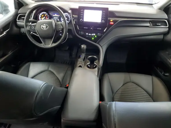 4T1G11BK8NU060667 2022 TOYOTA CAMRY - Image 8