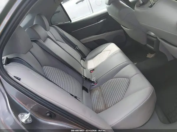 4T1G11BK8NU061673 2022 TOYOTA CAMRY - Image 8