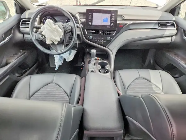 4T1G11BK8NU068414 2022 TOYOTA CAMRY - Image 8