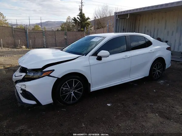 4T1G11BK8PU098340 2023 TOYOTA CAMRY - Image 2