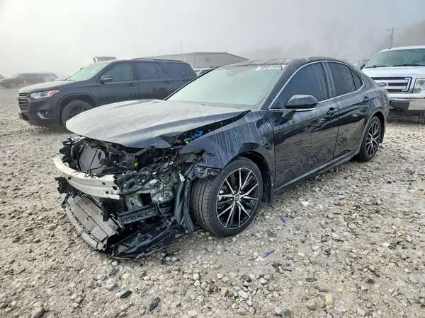 4T1G11BK8PU099021 2023 TOYOTA CAMRY - Image 1