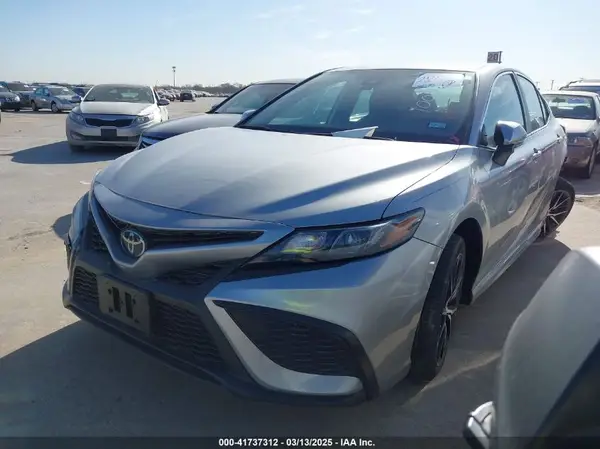 4T1G11BK8PU100488 2023 TOYOTA CAMRY - Image 2