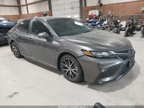 4T1G11BK8PU100569 2023 TOYOTA CAMRY - Image 1