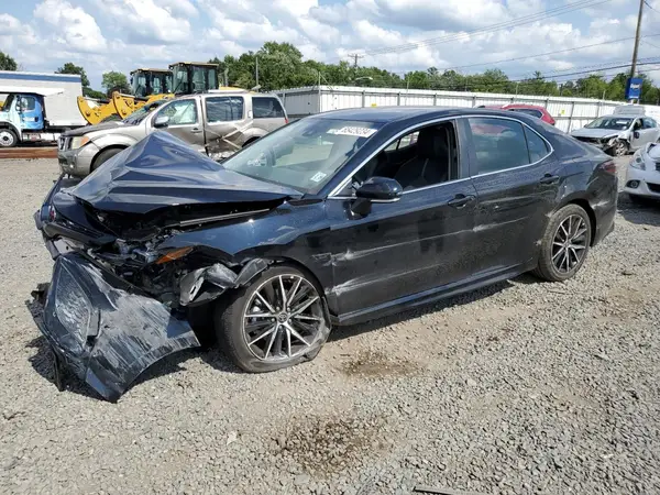4T1G11BK8RU123868 2024 TOYOTA CAMRY - Image 1