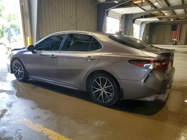 4T1G11BK8RU126995 2024 TOYOTA CAMRY - Image 2