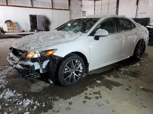4T1G11BK8RU127547 2024 TOYOTA CAMRY - Image 1