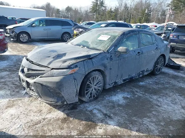 4T1G11BK9LU011846 2020 TOYOTA CAMRY - Image 2