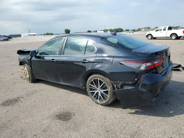 4T1G11BK9MU025473 2021 TOYOTA CAMRY - Image 2