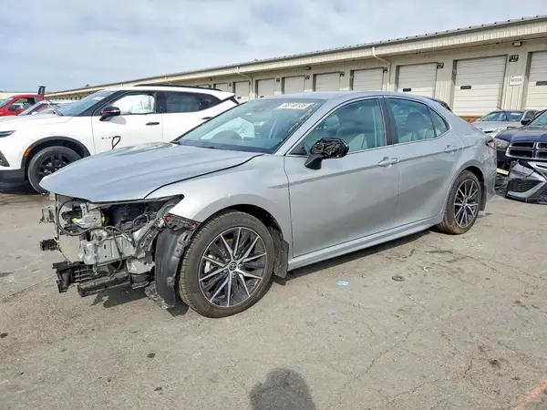 4T1G11BK9MU029054 2021 TOYOTA CAMRY - Image 1