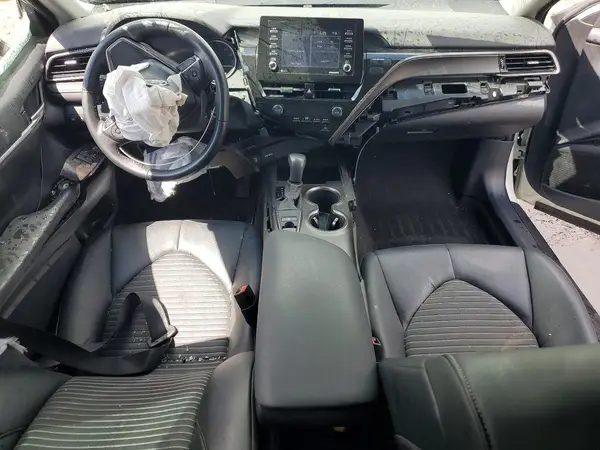 4T1G11BK9MU045982 2021 TOYOTA CAMRY - Image 8