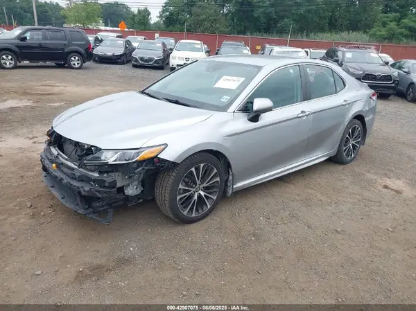 4T1G11BKXLU009460 2020 TOYOTA CAMRY - Image 2