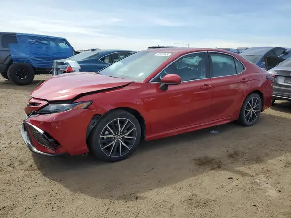 4T1G11BKXMU036305 2021 TOYOTA CAMRY - Image 1