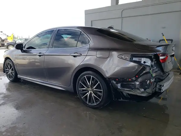 4T1G11BKXMU040791 2021 TOYOTA CAMRY - Image 2