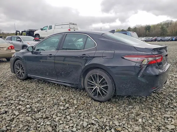 4T1G11BKXMU042895 2021 TOYOTA CAMRY - Image 2