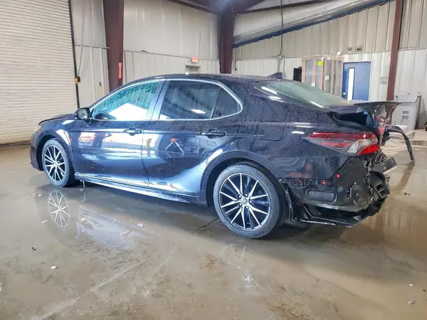 4T1G11BKXMU046235 2021 TOYOTA CAMRY - Image 2