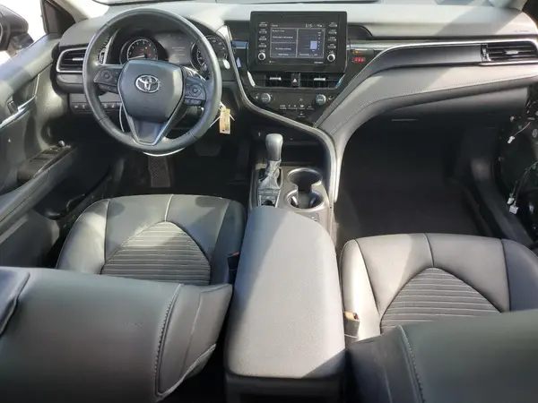 4T1G11BKXNU063960 2022 TOYOTA CAMRY - Image 8