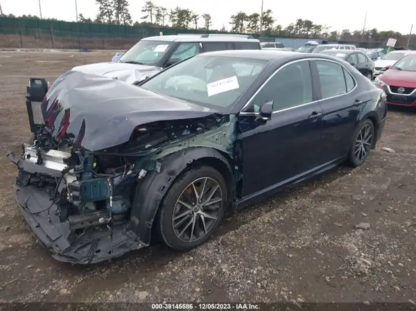4T1G11BKXNU065708 2022 TOYOTA CAMRY - Image 2