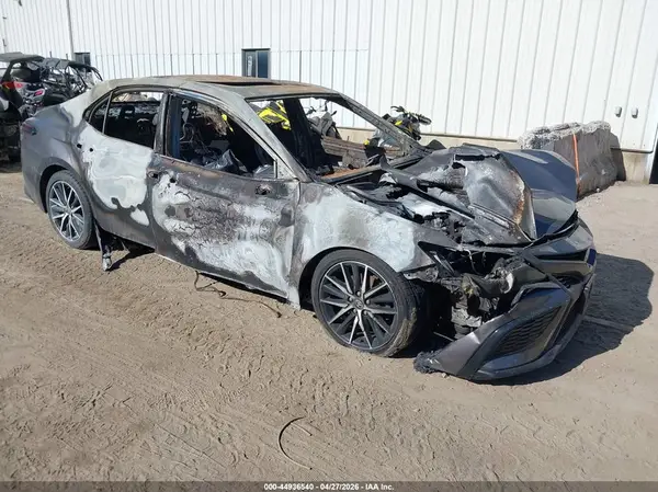 4T1G11BKXPU086254 2023 TOYOTA CAMRY - Image 1