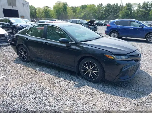 4T1G11BKXPU101092 2023 TOYOTA CAMRY - Image 1