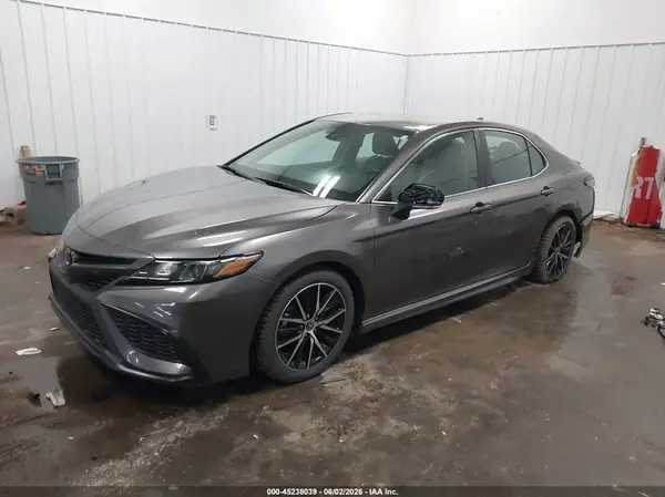 4T1G11BKXRU117036 2024 TOYOTA CAMRY - Image 2