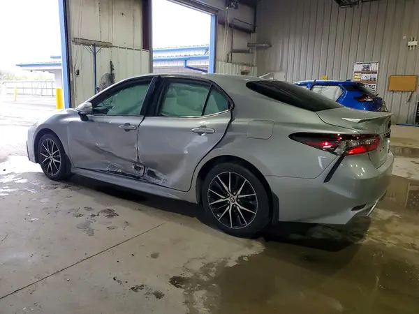 4T1G11BKXRU118008 2024 TOYOTA CAMRY - Image 2