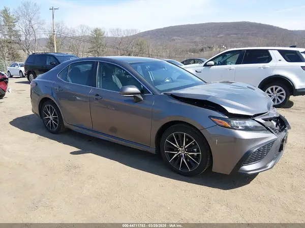 4T1G11BKXRU118333 2024 TOYOTA CAMRY - Image 1