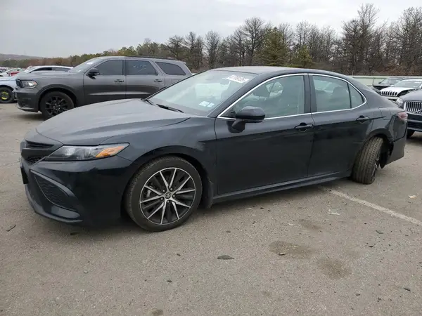 4T1G11BKXRU120809 2024 TOYOTA CAMRY - Image 1