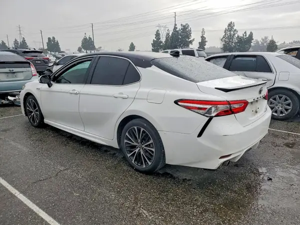 4T1G31AK0LU015800 2020 TOYOTA CAMRY - Image 2