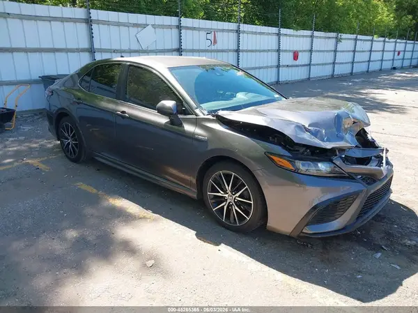 4T1G31AK0MU022392 2021 TOYOTA CAMRY - Image 1