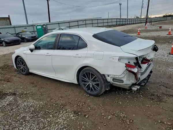 4T1G31AK0MU026006 2021 TOYOTA CAMRY - Image 2