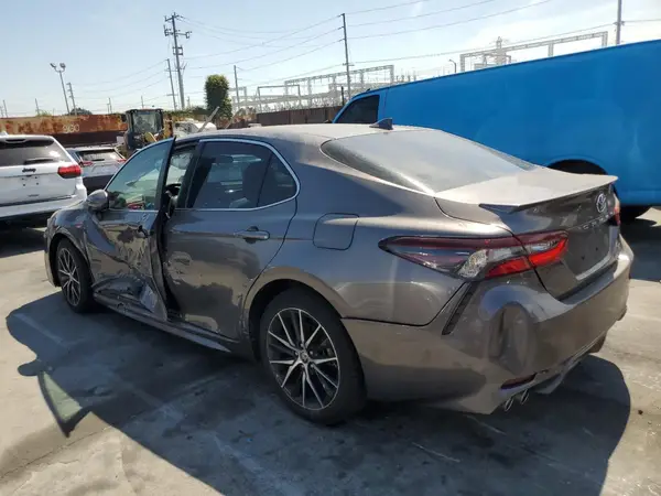 4T1G31AK0MU027916 2021 TOYOTA CAMRY - Image 2