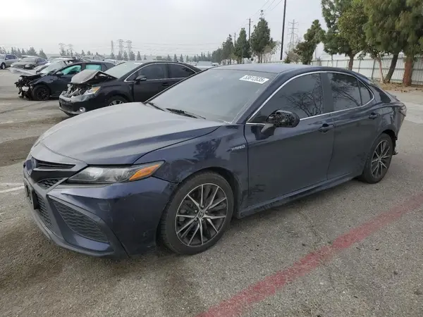 4T1G31AK0MU553091 2021 TOYOTA CAMRY - Image 1