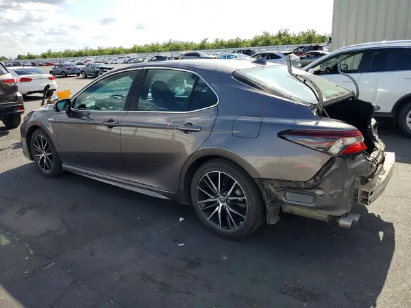 4T1G31AK0MU561997 2021 TOYOTA CAMRY - Image 2
