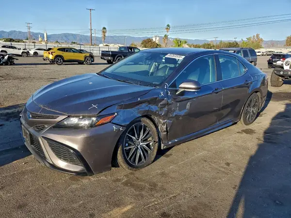 4T1G31AK0NU040473 2022 TOYOTA CAMRY - Image 1