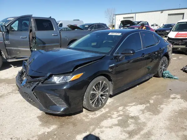 4T1G31AK1LU546231 2020 TOYOTA CAMRY - Image 1