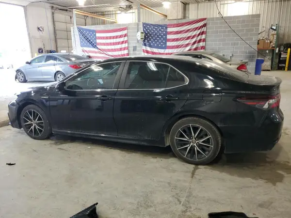 4T1G31AK1MU020487 2021 TOYOTA CAMRY - Image 2