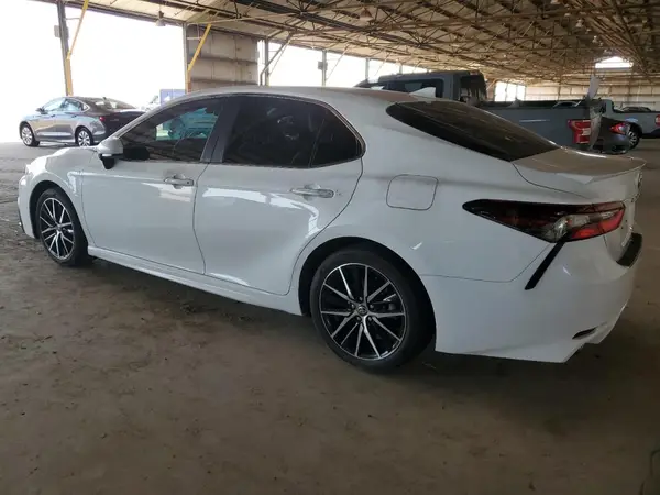 4T1G31AK1MU027486 2021 TOYOTA CAMRY - Image 2