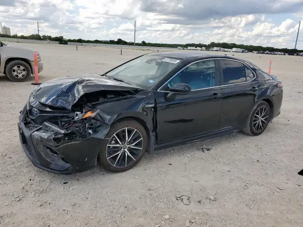 4T1G31AK1MU028752 2021 TOYOTA CAMRY - Image 1