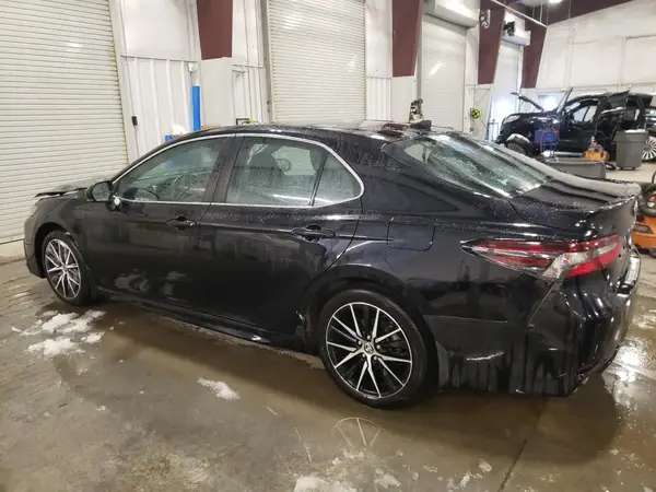 4T1G31AK1NU036836 2022 TOYOTA CAMRY - Image 2