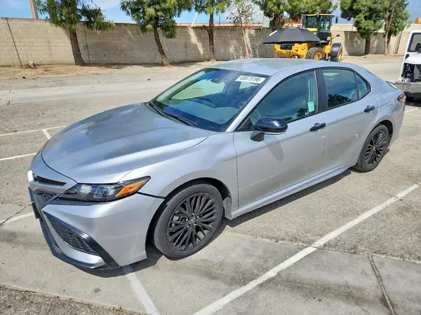 4T1G31AK1NU045679 2022 TOYOTA CAMRY - Image 1
