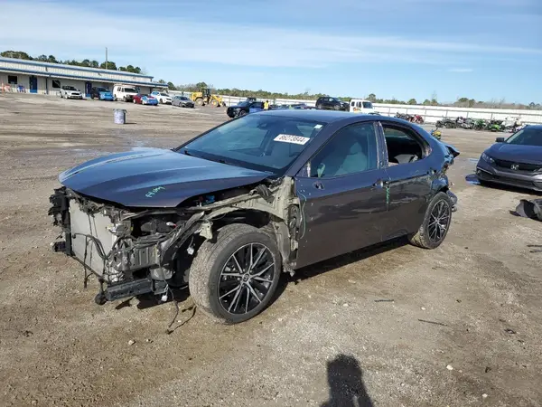4T1G31AK1NU581077 2022 TOYOTA CAMRY - Image 1