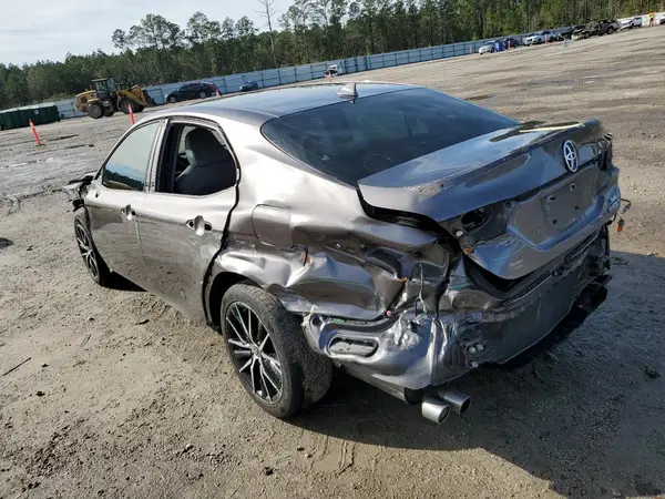 4T1G31AK1NU581077 2022 TOYOTA CAMRY - Image 2