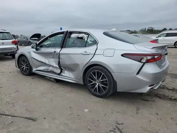 4T1G31AK1NU594816 2022 TOYOTA CAMRY - Image 2
