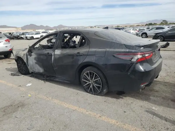 4T1G31AK1RU628811 2024 TOYOTA CAMRY - Image 2