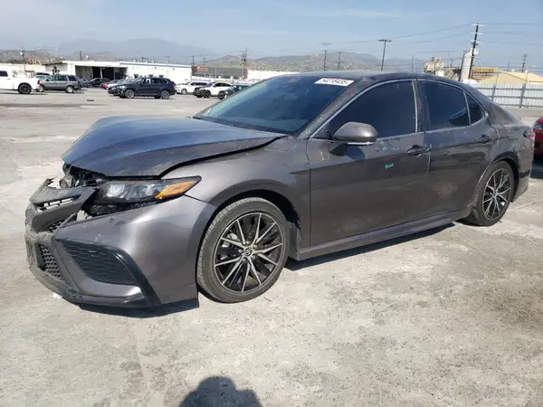 4T1G31AK1RU631742 2024 TOYOTA CAMRY - Image 1
